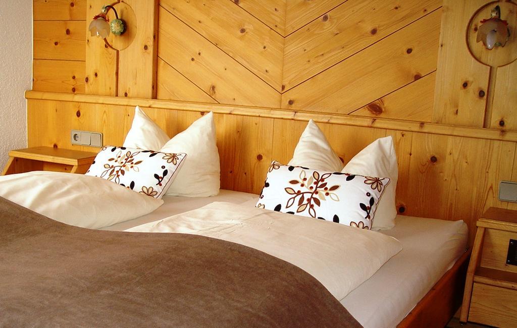 Hotel Garni Apart Elfriede Fiss Δωμάτιο φωτογραφία