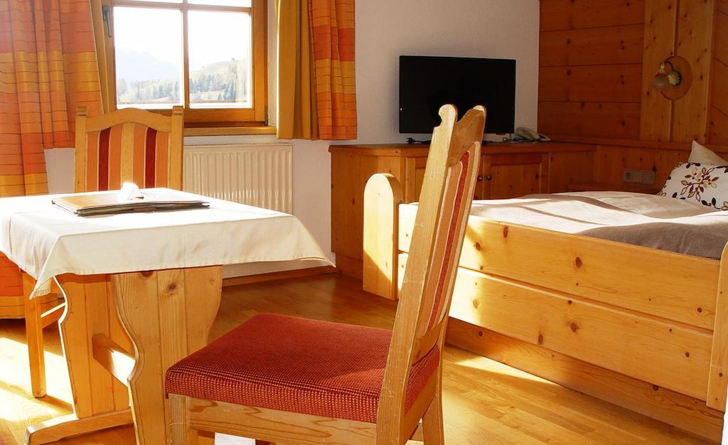 Hotel Garni Apart Elfriede Fiss Δωμάτιο φωτογραφία