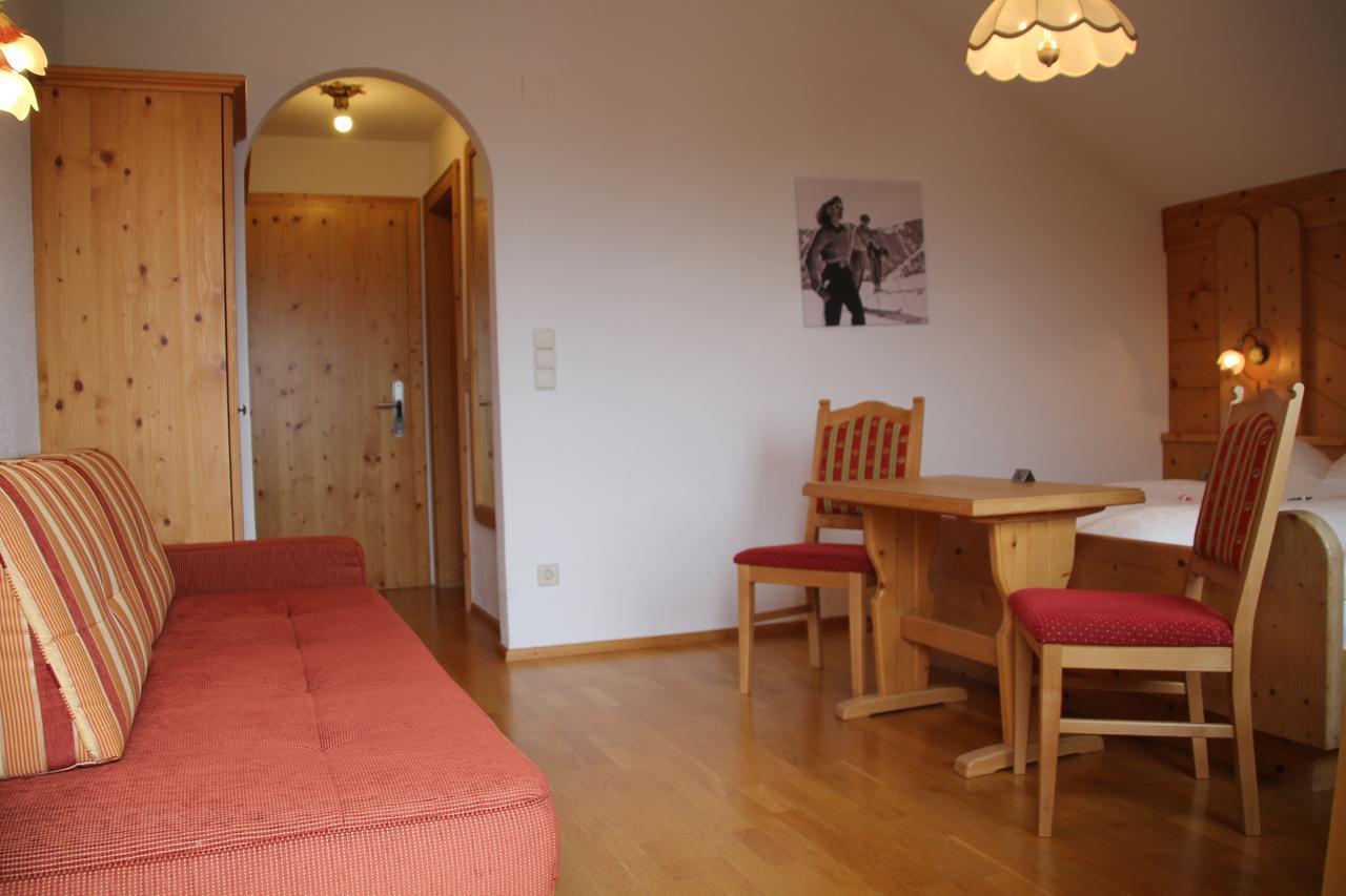 Hotel Garni Apart Elfriede Fiss Εξωτερικό φωτογραφία